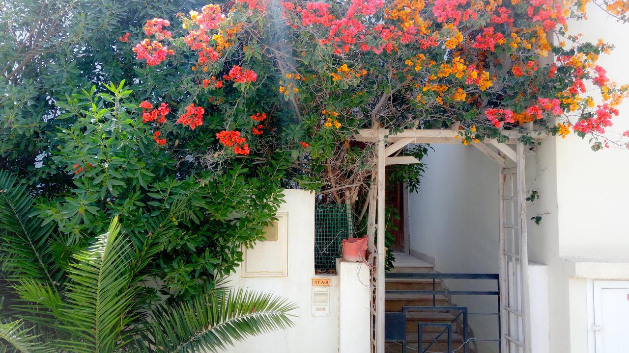 Apartamento Happy House Ennasr Ariana Exterior foto