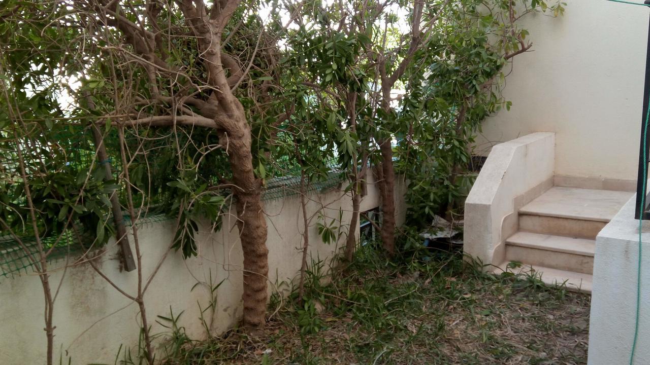 Apartamento Happy House Ennasr Ariana Exterior foto